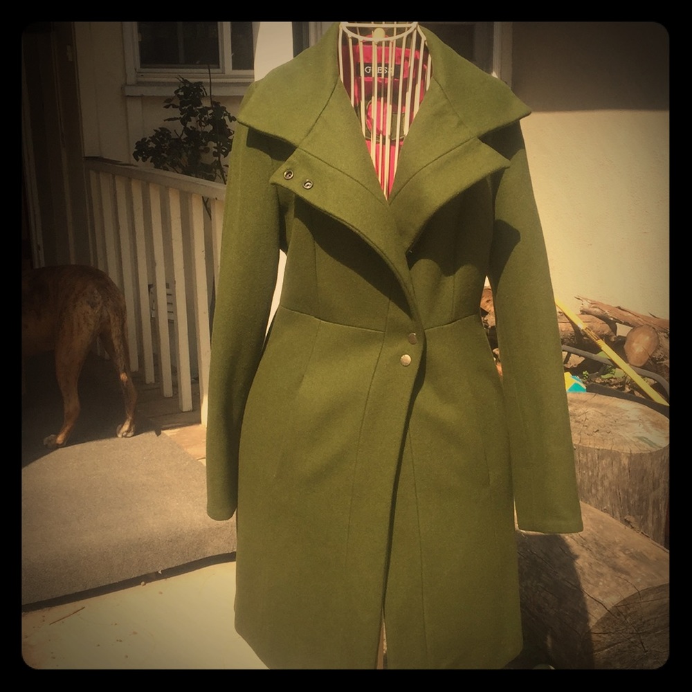 Beautiful Guess wool coat